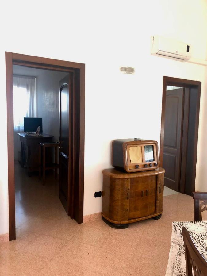 Hotel La Dimora Del Barone Vernole Exterior foto